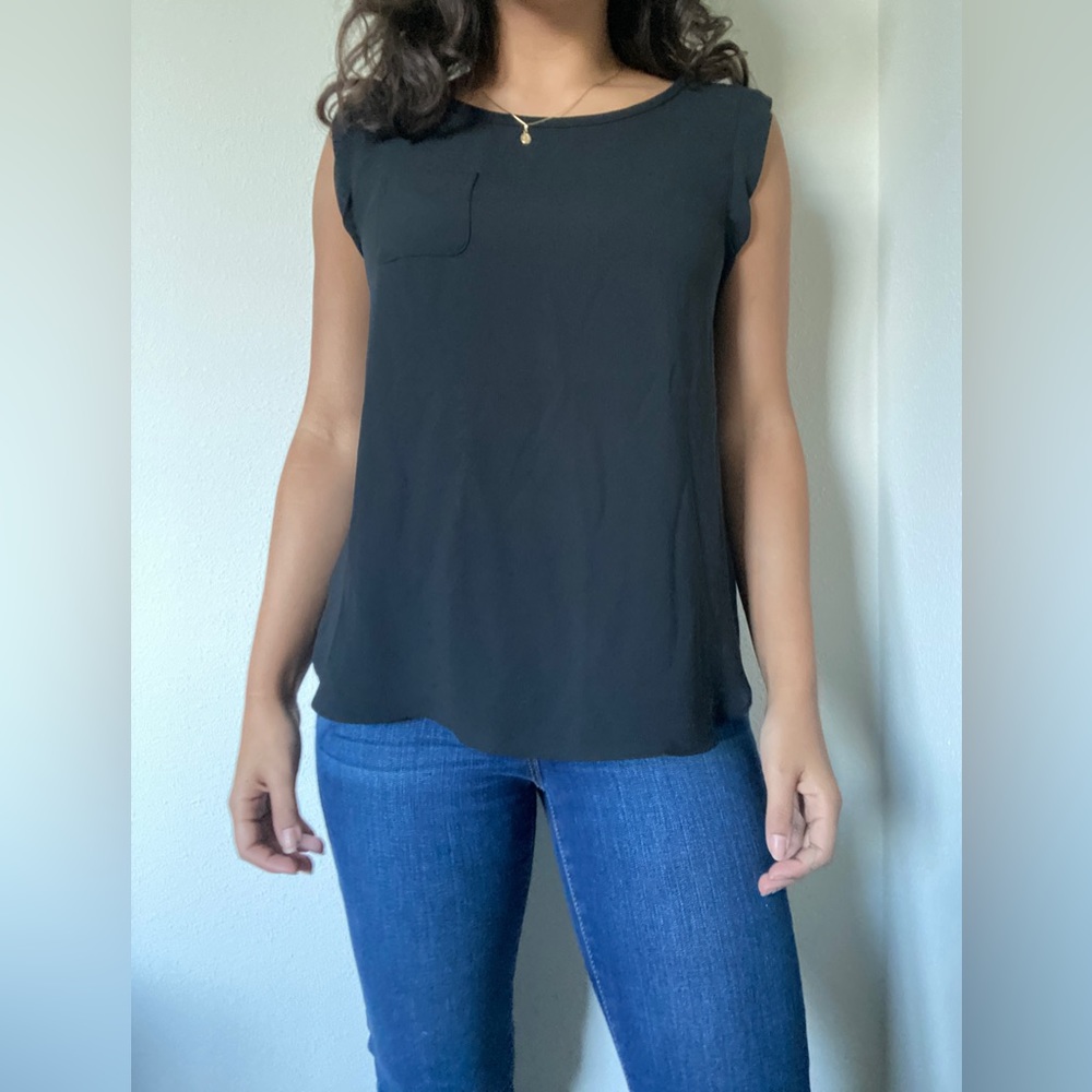 Loft PETITE - Casual Summer Work Top